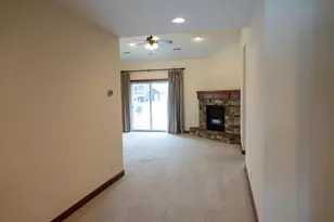 2065 Michael Ln, River Falls, WI 54022 - Photo 4