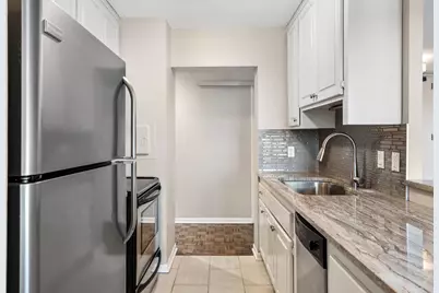 410 Groveland Avenue #1605, Minneapolis, MN 55403 - Photo 8