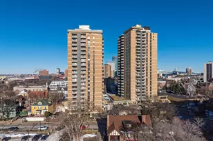 410 Groveland Ave, Minneapolis, MN 55403 - Photo 18