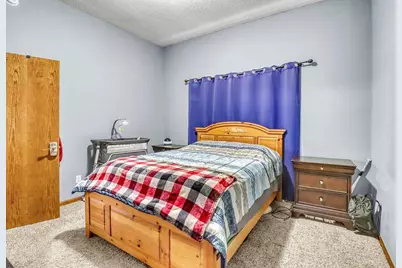 302 Chicago Avenue, Breckenridge, MN 56520 - Photo 16