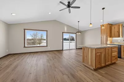 7319 Rolling Meadows Circle, Pine City, MN 55063 - Photo 10