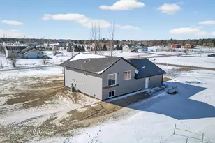 7319 Rolling Meadows Circle, Pine City, MN 55063 - Photo 10