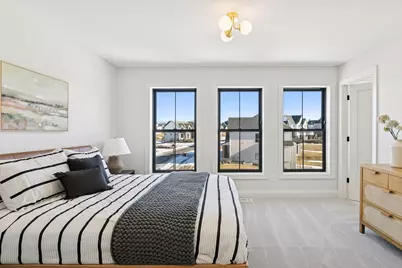 4715 Comstock Lane N, Plymouth, MN 55446 - Photo 32