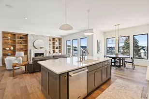 4715 Comstock Ln N, Plymouth, MN 55446 - Photo 18