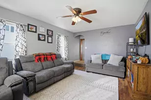 1901 E Oakland Ave, Austin, MN 55912 - Photo 6