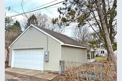 895 Lakeview Avenue, Saint Paul, MN 55117 - Photo 28