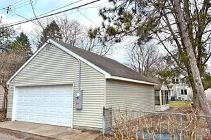 895 Lakeview Ave, Saint Paul, MN 55117 - Photo 28