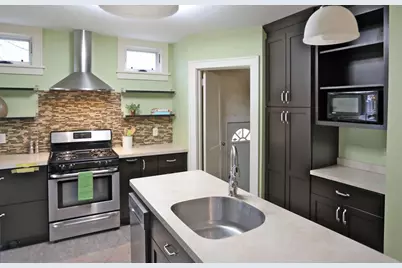 895 Lakeview Avenue, Saint Paul, MN 55117 - Photo 8