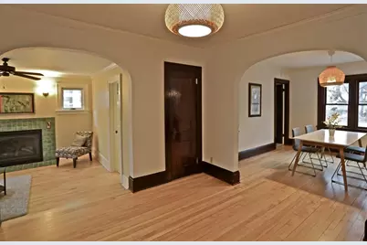 895 Lakeview Avenue, Saint Paul, MN 55117 - Photo 12