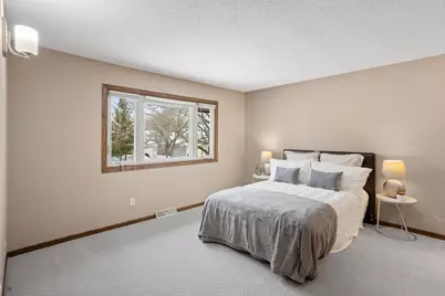 2767 21st Street NW, New Brighton, MN 55112 - Photo 16