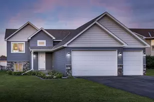 933 Cobblestone Ln, Belle Plaine, MN 56011 - Photo 2