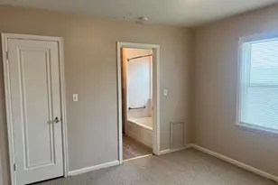 1215 Webster St, Fairmont, MN 56031 - Photo 4