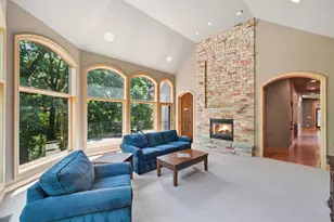 18844 Bearpath Trail, Eden Prairie, MN 55347 - Photo 32