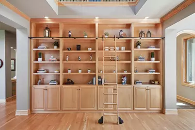 18844 Bearpath Trail, Eden Prairie, MN 55347 - Photo 20