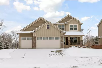 2009 Red Oak Lane, Lino Lakes, MN 55038 - Photo 2