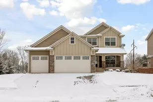 2009 Red Oak Ln, Lino Lakes, MN 55038 - Photo 2