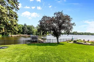 2065 Long Lake Rd, New Brighton, MN 55112 - Photo 6
