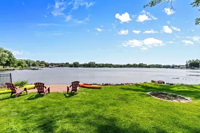2065 Long Lake Road, New Brighton, MN 55112 - Photo 10