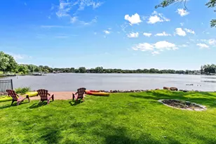 2065 Long Lake Rd, New Brighton, MN 55112 - Photo 10