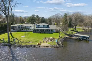 2065 Long Lake Rd, New Brighton, MN 55112 - Photo 2