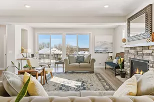 7465 Glengarry Pl, Eden Prairie, MN 55344 - Photo 10