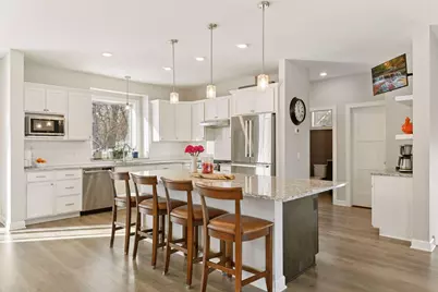 7465 Glengarry Place, Eden Prairie, MN 55344 - Photo 16