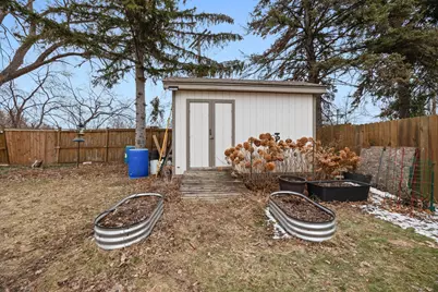 758 McKnight Road N, Maplewood, MN 55119 - Photo 56