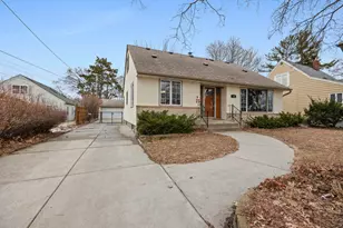 758 McKnight Rd N, Maplewood, MN 55119 - Photo 42