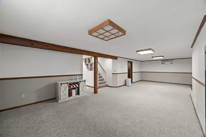 758 McKnight Road N, Maplewood, MN 55119 - Photo 32