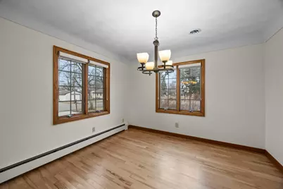 758 McKnight Road N, Maplewood, MN 55119 - Photo 6