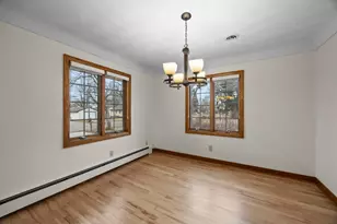 758 McKnight Rd N, Maplewood, MN 55119 - Photo 6