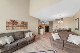 18255 Kerrville Trail, Lakeville, MN 55044 - Photo 8