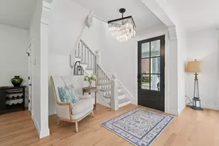 109 Pine St E, Stillwater, MN 55082 - Photo 2