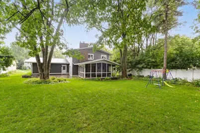 1075 Sherren Street W, Roseville, MN 55113 - Photo 40