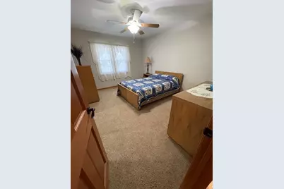 407 Eichelberger Avenue, Montevideo, MN 56265 - Photo 24