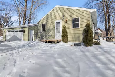 30125 Norway Avenue, Lindstrom, MN 55045 - Photo 2