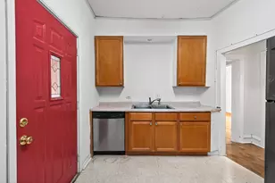 819 W 28th St, Minneapolis, MN 55408 - Photo 14