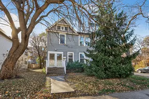 819 W 28th St, Minneapolis, MN 55408 - Photo 2