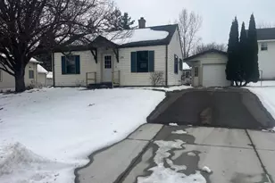 1230 Curtis St, Baldwin, WI 54002 - Photo 2