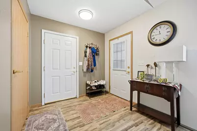 328 30th Street N, Moorhead, MN 56560 - Photo 4