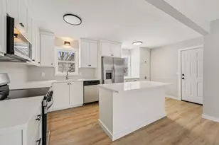 20550 Iceland Ave, Lakeville, MN 55044 - Photo 8