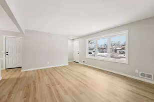 20550 Iceland Ave, Lakeville, MN 55044 - Photo 6