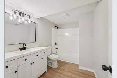 20550 Iceland Avenue, Lakeville, MN 55044 - Photo 18