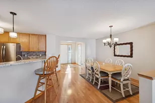 7892 Autumn Ridge Ave, Chanhassen, MN 55317 - Photo 10