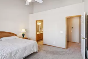 7892 Autumn Ridge Ave, Chanhassen, MN 55317 - Photo 22