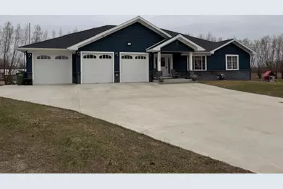 208 S Delaware Court, Fulda, MN 56131 - Photo 2
