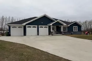 208 S Delaware Ct, Fulda, MN 56131 - Photo 2