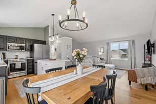 1768 Hidden Trail, Mayer, MN 55360 - Photo 8