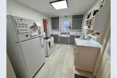 137 3rd Avenue SE, Spring Grove, MN 55974 - Photo 10