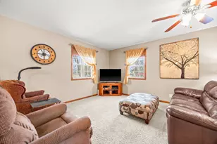 113 3rd St S, Delano, MN 55328 - Photo 6